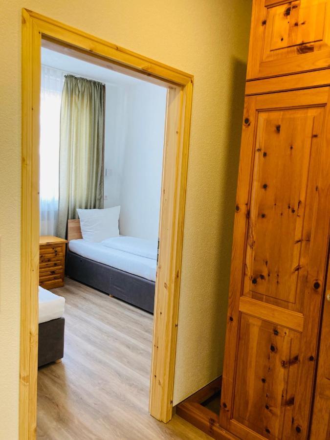 Apartamente Pfullingen Eksteriør billede